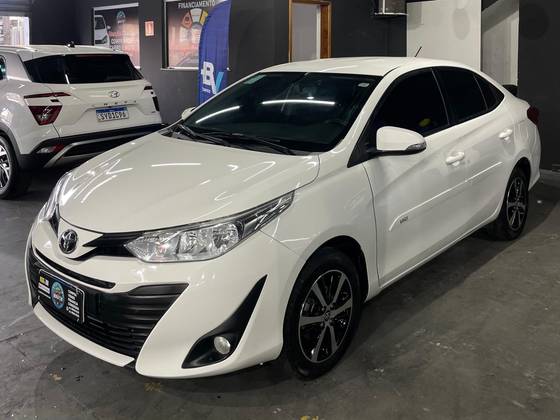 TOYOTA YARIS 1.5 16V FLEX SEDAN XL PLUS TECH MULTIDRIVE